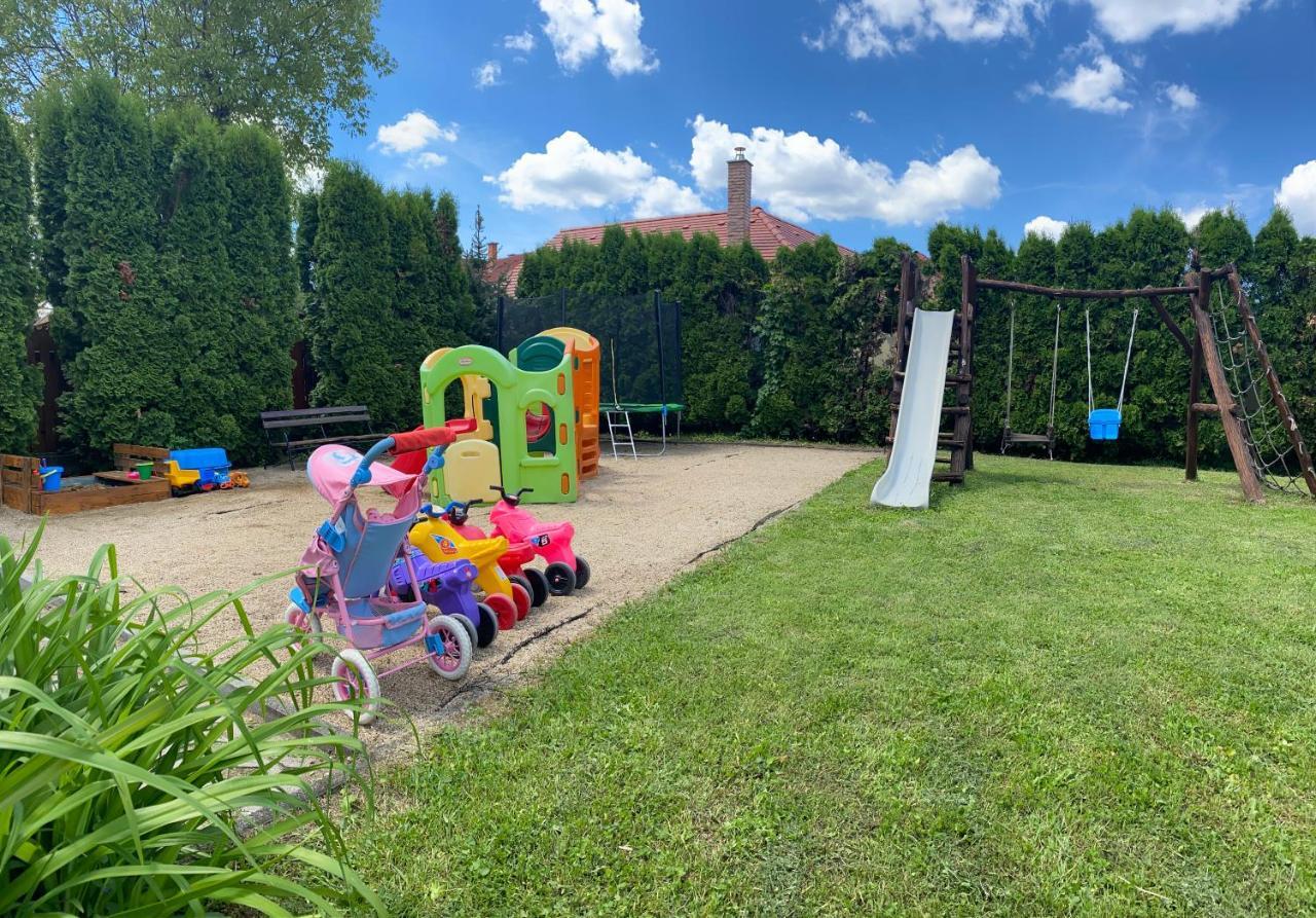 Zam-Zem Holiday Apartman Hajdúszoboszló Esterno foto