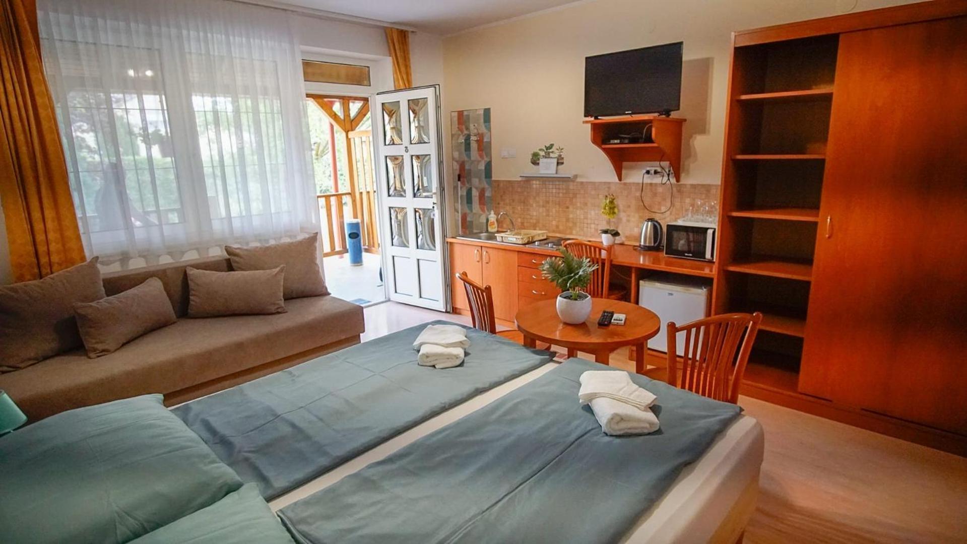 Zam-Zem Holiday Apartman Hajdúszoboszló Esterno foto